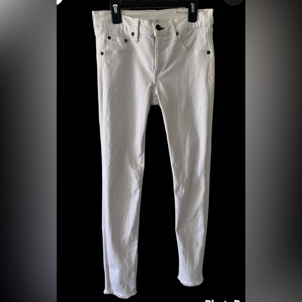 Rag&Bone size 28 skinny jeans